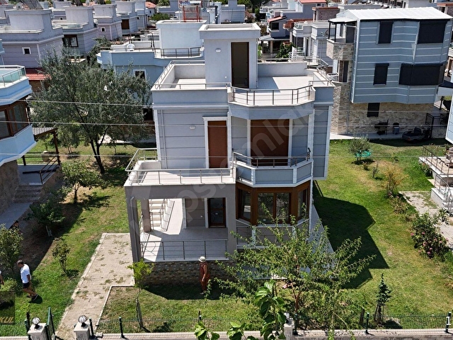 İzmir Dikili Salihleraltı Denize Yakın Sıfır 3+1 Satılık Villa - Görsel 14