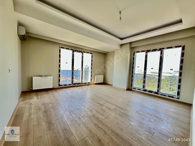 DAMLADAN CUMHURİYETTE KREDİ SINIRLAMASIZ 4+1 LÜKS ARAKAT DAİRE