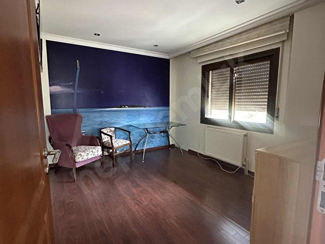 Güzelbahçe Yaka Mahallesinde Tam Müstakil Villa - Görsel 25