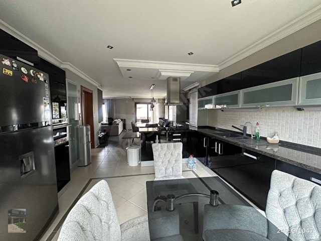 Güzelbahçe Yaka Mahallesinde Tam Müstakil Villa - Görsel 28