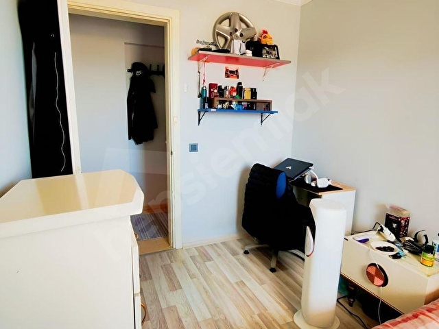 Barbaros Mah. 3+1 Ara kat - Site İçerisinde -Ferah Bakımlı Daire - Görsel 25