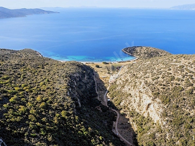 Datça Cumalı Bükceğizde Satılık 2.767m² Deniz Manzaralı Tarla - Görsel 9