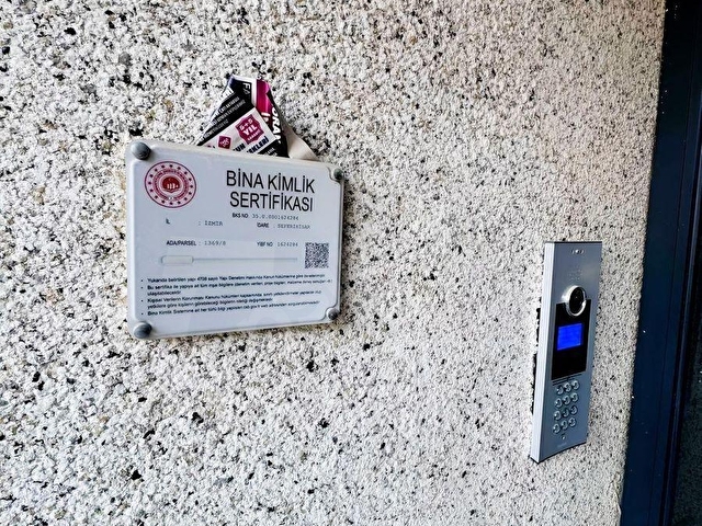 CAMİKEBİR MAH.SİTE İÇERİSİNDE GENİŞ KULLANIM 3+1 DAİRE !! - Görsel 14