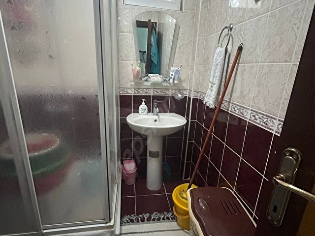 Antalya Güllükte denize 300 metre mesafede yatırımlık daire - Görsel 9