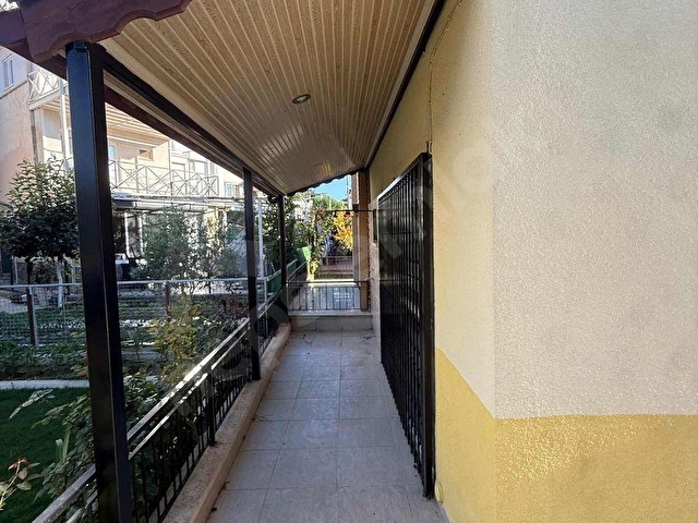 TADİLATLI DENİZE SADECE 450 METRE MESAFEDE YAZLIK - Görsel 8