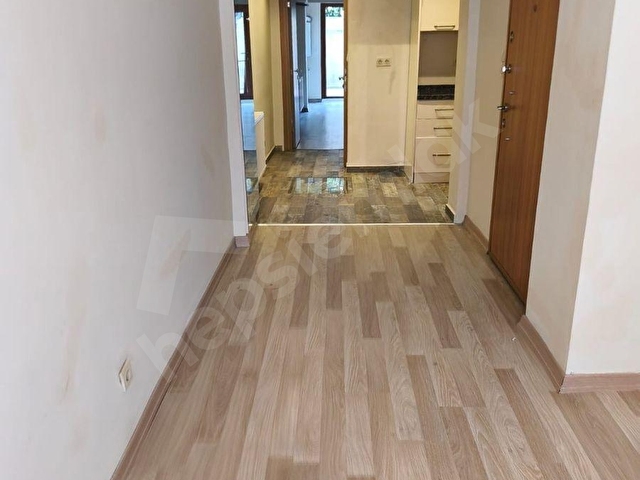 İCADİYE MERKEZDE 1+1 ÖZEL BAHÇE KULLANMLI ÇOK TEMİZ DAİRE - Görsel 11