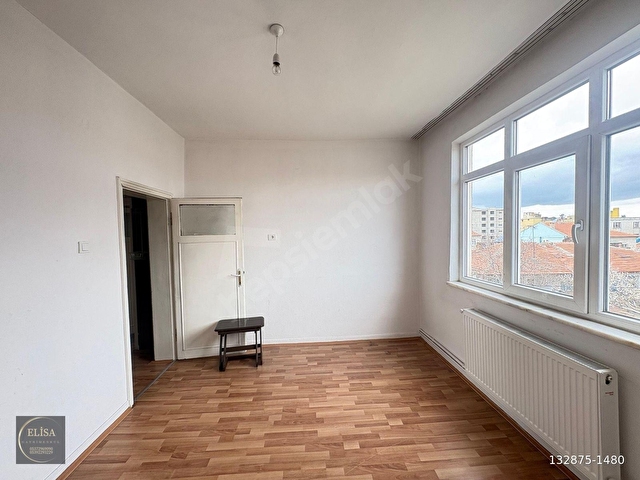 UĞUREVLER DE KOMBİLİ 3+1 GÜNEY CEPHE SATILIK DAİRE - Görsel 5