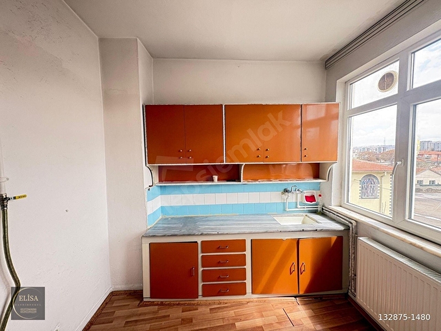 UĞUREVLER DE KOMBİLİ 3+1 GÜNEY CEPHE SATILIK DAİRE - Görsel 2