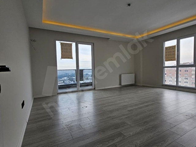 BLUE GARDEN SAMANDIRA SİTESİNDE KAPALI OTOPARKLI EBV BANYOLU 3+1 - Görsel 23
