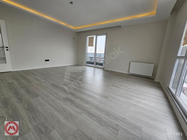 BLUE GARDEN SAMANDIRA SİTESİNDE KAPALI OTOPARKLI EBV BANYOLU 3+1 - Görsel 28