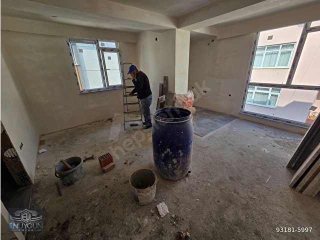 ÜNALAN METRO VE METROBÜSE ÇOK YAKIN SIFIR BİNADA 3+1 DUBLEKS DAİRE - Görsel 2