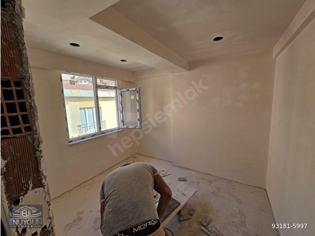 ÜNALAN METRO VE METROBÜSE ÇOK YAKIN SIFIR BİNADA 3+1 DUBLEKS DAİRE - Görsel 4