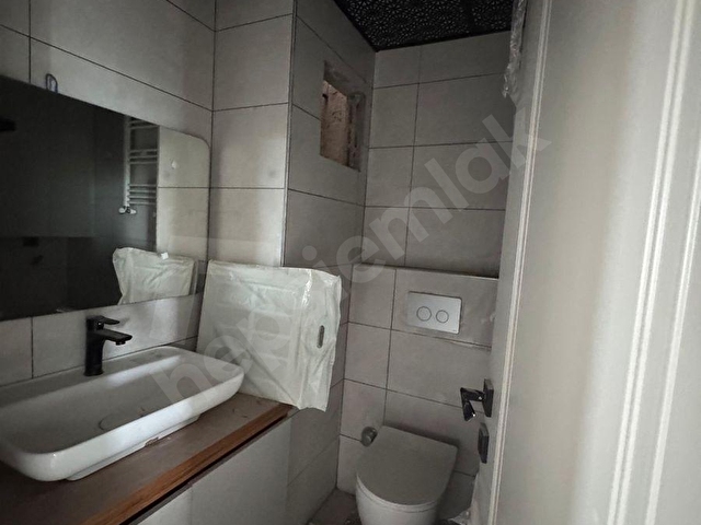 SARIÇAM ÇINARLI’DA GÖL MANZARALI Lüks 2+1 K.M Satılık Daire - Görsel 10