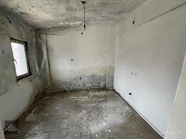 HÜSEYİN EMLAKTAN SALİHLİ TÜCCARLAR SİT 192m2 BATAR KATLI DÜKKAN - Görsel 11