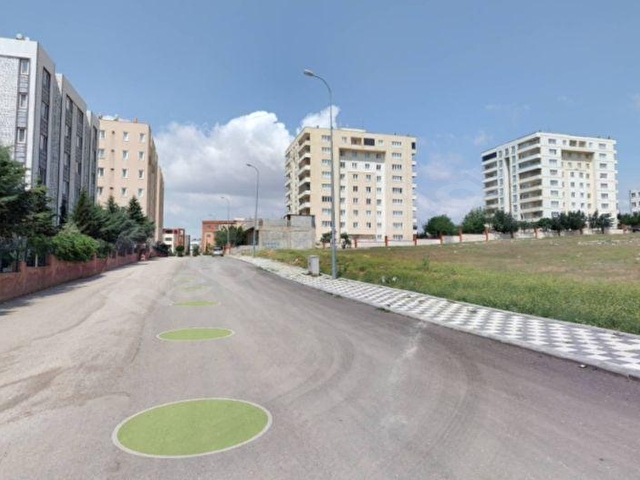 UYARAN 79 GAYRİMENKULDEN EMEK SİTESİ YANI 5 PARÇA 800 M2 - Görsel 9