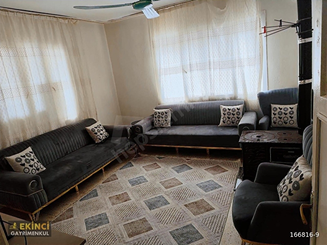 EKİNCİ GAYRİMENKUL`DEN 3 KATLI BAHÇELİ TERASLI ALTI DÜKKAN EV - Görsel 8