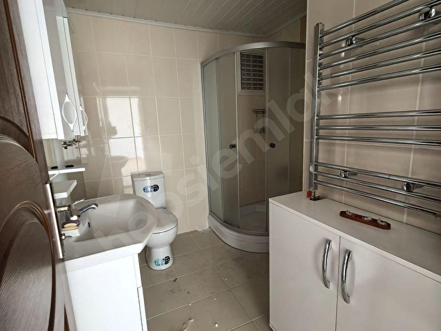 RIZIK GM DEN 22GÜN MAHALLESİ SİTE İÇİ KİRALIK DAİRE - Görsel 4