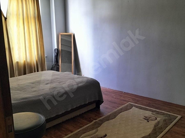 KAĞITHANE GÜRSEL MAH.DE SATILIK 3+1 YOKUŞU OLMAYAN İYİ KONUMDA NET 105M2 - Görsel 7