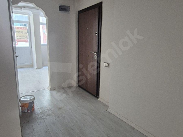 İzmir Karşıyaka Tuna mh. Satılık bahçeli tadilatlı daire zemin - Görsel 21