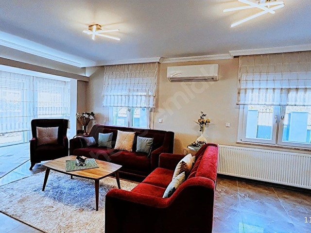 Urla Torasanda, Köşe Konum, 4+2 Tam Müstakil Villa ! - Görsel 2