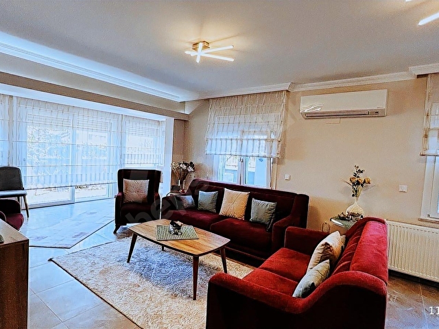 Urla Torasanda, Köşe Konum, 4+2 Tam Müstakil Villa ! - Görsel 9