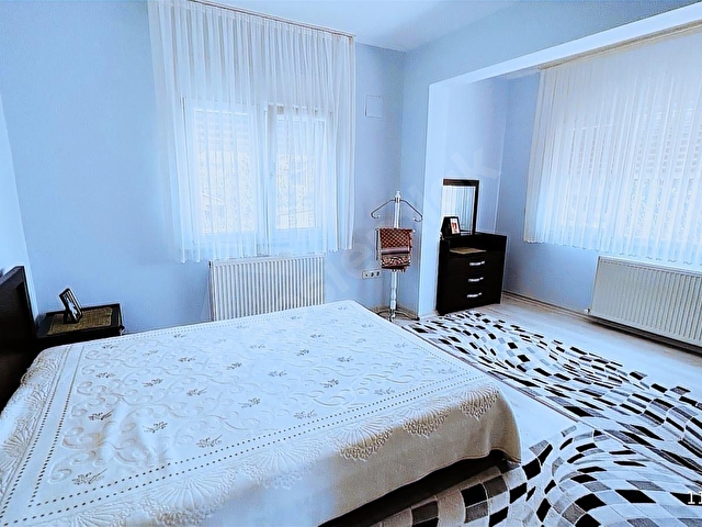 Urla Torasanda, Köşe Konum, 4+2 Tam Müstakil Villa ! - Görsel 19