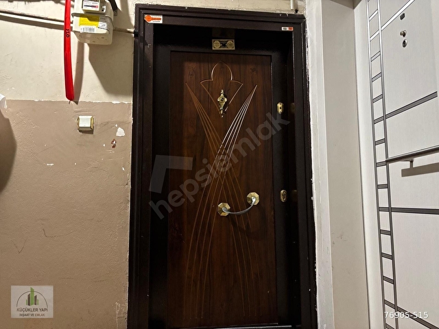Esenler Üçyüzlüde 90 m² 2+1 Köşe Başı Küçükler Yapıdan - Görsel 22
