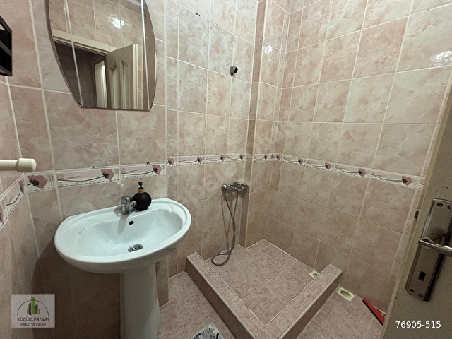 Esenler Üçyüzlüde 90 m² 2+1 Köşe Başı Küçükler Yapıdan - Görsel 15