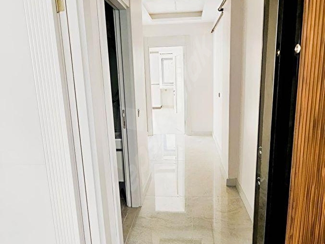 İNCEK TAŞPINAR 2 BANYOLU ARA KAT GENİŞ KULLANIM KÖŞE SATILIK 2+1 - Görsel 6