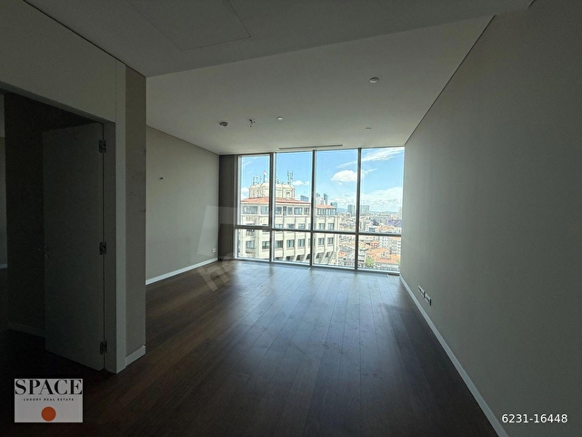 Trump Towers’da Büyük Tip 1+1 Kiralık — Ofis veya Konut Olarak Kullanıma Uygun - Görsel 3