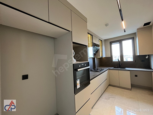 ÇENGELKÖY 3+1 145M2 BOĞAZ MANZARA 7/24 GÜVENLİK OTOPARK - Görsel 12