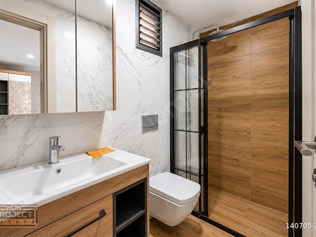 Urla da Denize Sıfır Satılık 1100m2 Arsalı Villa - Görsel 10