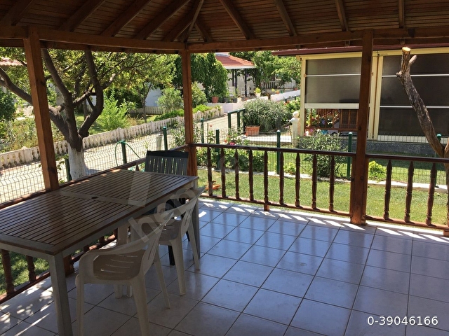 Deniz kenarında kaliteli nezih sitede sezonluk veya yıllık villa - Görsel 16