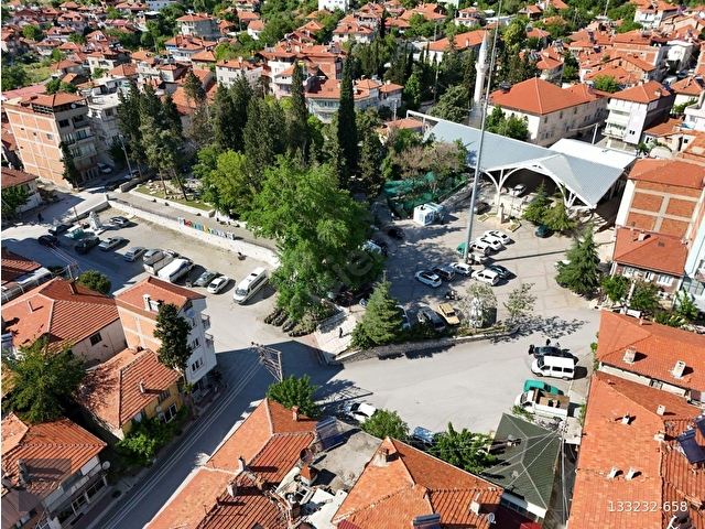 KOZADAN ACIPAYAM YEŞİLYUVA MEYDANDA SATILIK KÖŞEBAŞI BİNA - Görsel 13