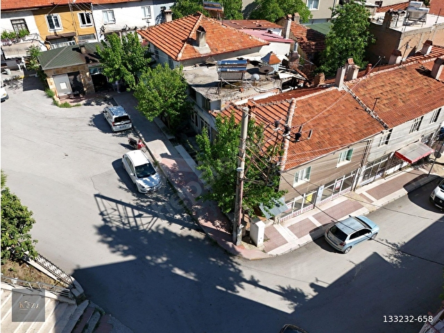 KOZADAN ACIPAYAM YEŞİLYUVA MEYDANDA SATILIK KÖŞEBAŞI BİNA - Görsel 4