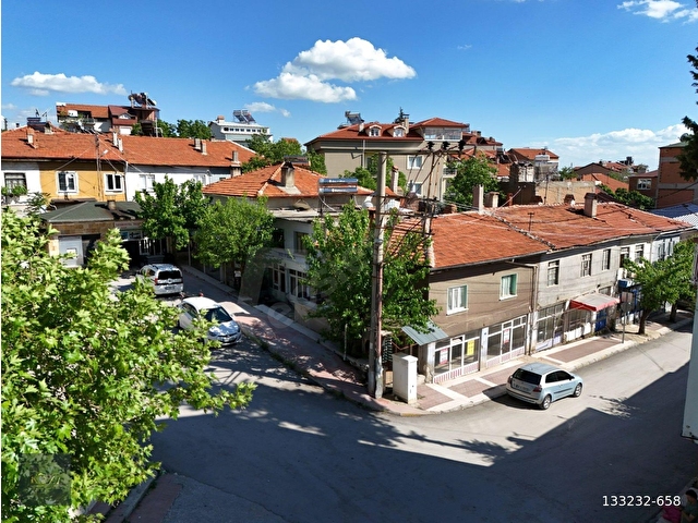 KOZADAN ACIPAYAM YEŞİLYUVA MEYDANDA SATILIK KÖŞEBAŞI BİNA - Görsel 12