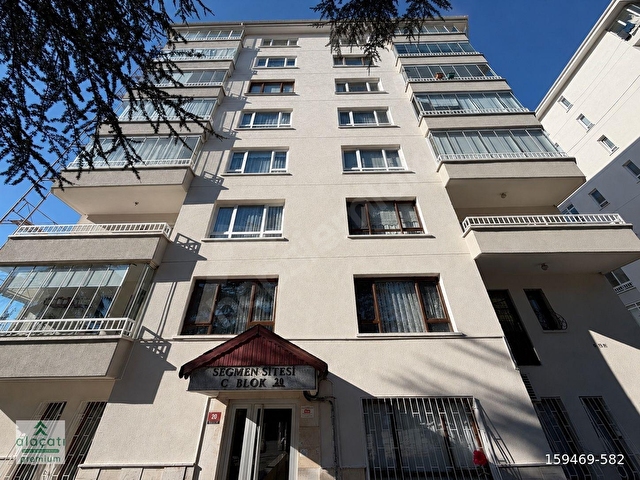 ALAÇATIDAN HARBİYEDE MERKEZİ LOKASYON SİTE İÇERİSİNDE 3+1 DAİRE