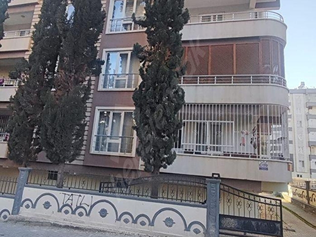 KARAKÖPRÜ YUSUF KRİSTAL ARKA TARAFINDA SATILIK 4 ODALI DAİRE