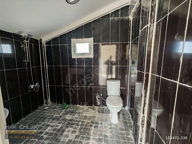 Dikili Salihleraltıda havuzlu site içinde 180 m2 triplex - Görsel 18