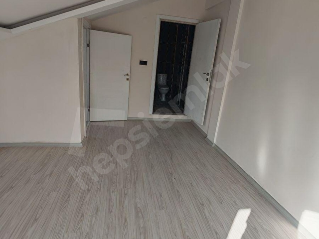 Dikili Salihleraltıda havuzlu site içinde 180 m2 triplex - Görsel 20