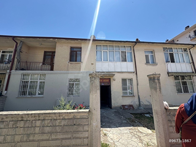 GÖKDENİZDEN TRAMVAY HATTINA YAKIN L TİP SALONLU 2+1 KİRALIK