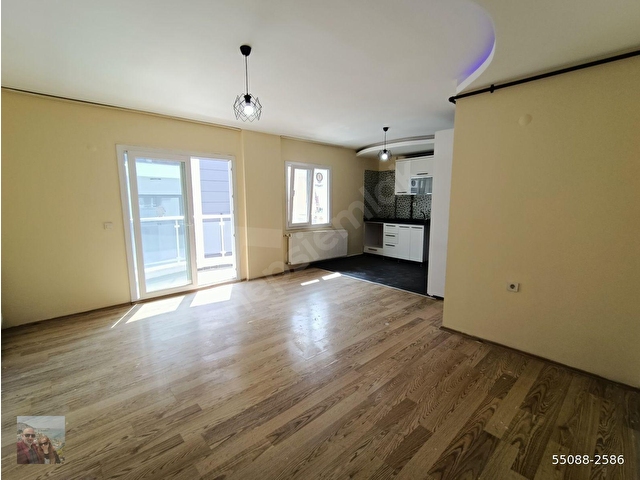 GÜRMES EMLAKTAN KUŞADASI MERKEZDE DOĞALGAZLI KİRALIK 2+1 DAİRE - Görsel 3