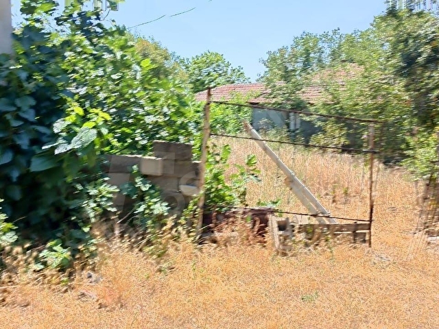 EDİRNE MERİÇ NASUHBEY KÖYÜ SATILIK 3+1 KÖY EVİ  + 1364.M2 ARSA - Görsel 5
