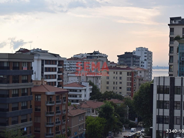 Fenerbahce Sahilyolu Cadde Ustu Balkonlu Kose Kiralik 3 1 Daire 3340 1087 Hurriyet Emlak