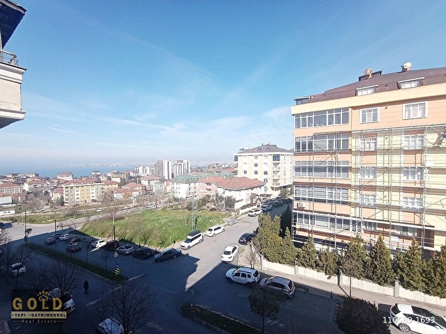 BÜYÜKÇEKMECE DE DENİZ MANZARALI İKAMETE UYGUN SATILIK DAİRE