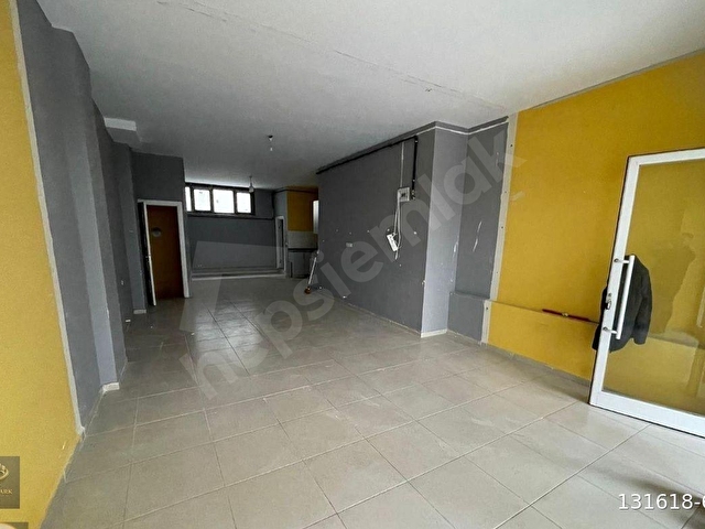 SÖĞÜTLÜ ÇEŞMEDE CADDE ÜSTÜNDE 135 M2 2 KATLI SATILIK DÜKKAN - Görsel 4