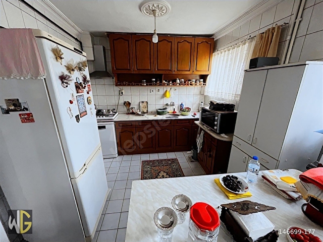 BAŞKENT SİTESİ, CEPHESİ AÇIK, 3KATLI,ARAÇ PARK YERİ-3ODA-2 SALON - Görsel 6