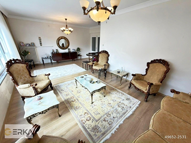AŞAĞI EĞLENCEDE BAĞIMSIZ 135 M2 GÜNEY CEPHE KİLERLİ 3+1 - Görsel 3