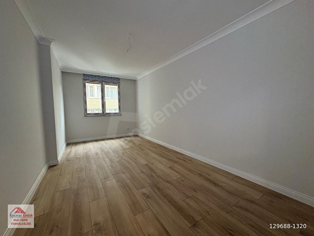 KARTAL UĞURMUMCUDA EMSALSİZ GENİŞLİKDE SATILIK 3+1 DAİRE - Görsel 13