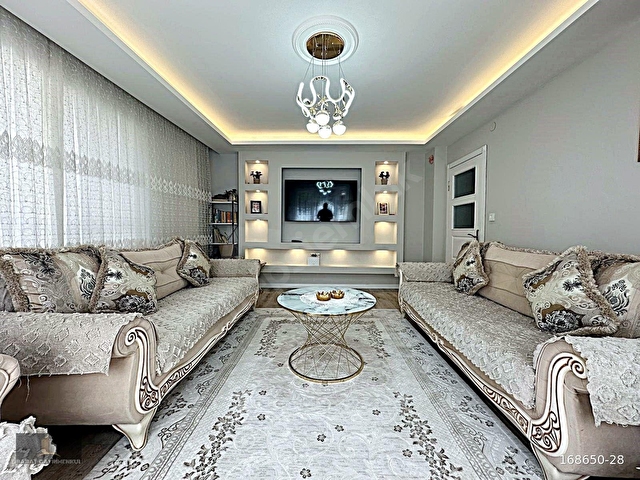 KREDİYE UYGUN//YENİ BİNADA//FULL_MEGA_ LÜX_YAPILI//3+1//120M²